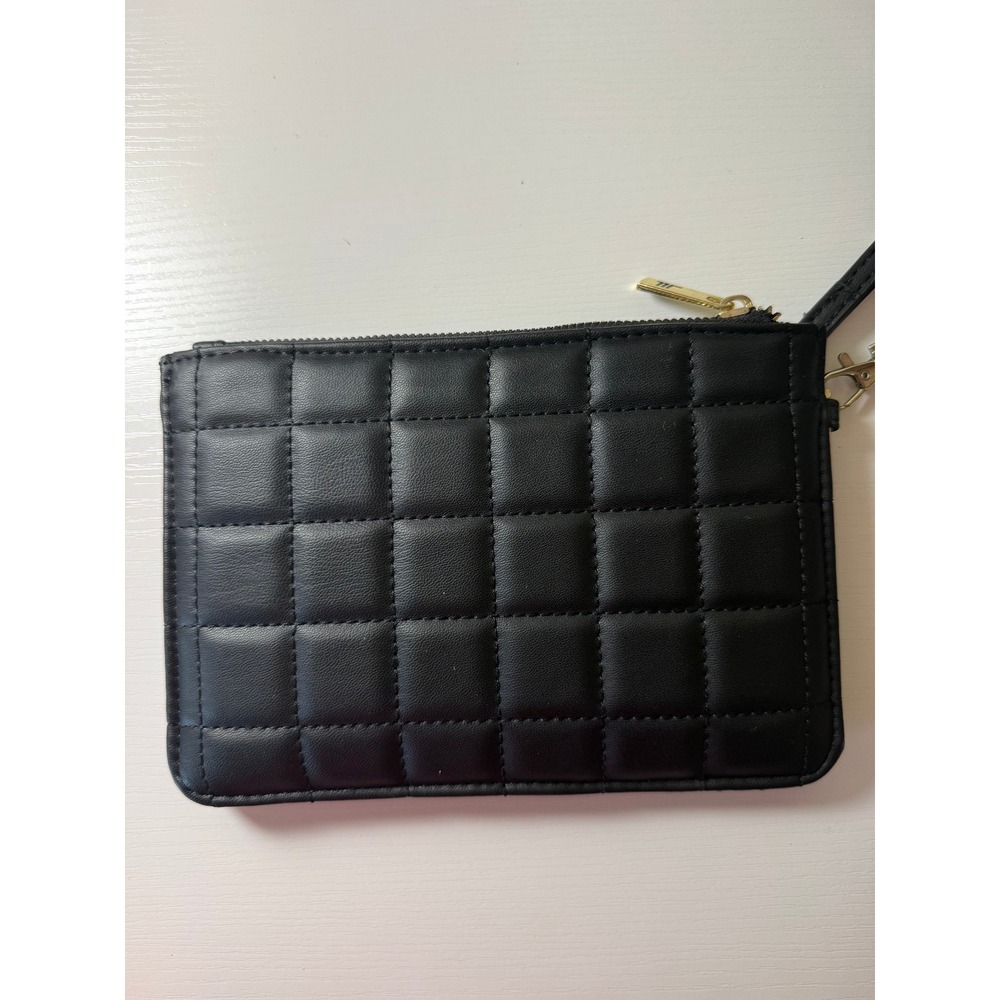 London Fog Black Quilted Wristlet Clutch Bag Gold Hardware Travel Wallet Pouch - Picture 4 of 4